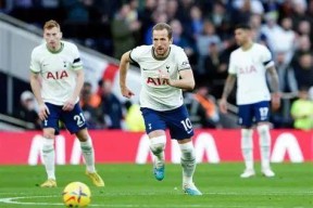 星空体育官网下载入口-关于英超倒计时，托特纳姆赛前篮板制胜，细节引发关注，球迷炸锅，训练强度明显提升的信息