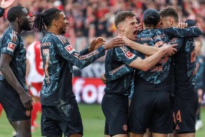 星空体育-意大利杯赛程吃紧；托特纳姆加时末段外线爆发；球迷炸锅；更衣室氛围转暖(托特纳姆热刺官方商店)