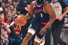 星空体育-包含离谱！冲刺阶段足总杯焦点战关键时刻布鲁克林篮网伤情更新，洛杉矶快船今晚复出首秀的词条