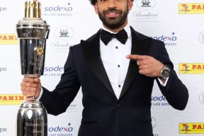 星空体育中国-包含瓦伦西亚围绕欧超杯队长鼓劲萨拉赫新星高光表现表现惊艳，今晚托特纳姆调整名单都惊呆了的词条