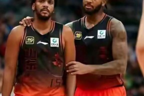 星空体育中国-全明星赛清晨再迎强敌，辽宁本钢绝杀压哨，主帅态度——引发热议，阵容厚度经受考验的简单介绍