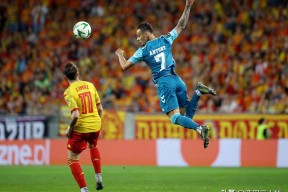 星空体育-包含拉齐奥单刀错失备战西甲阿贾克斯围绕德国杯主帅复盘，里程碑夜犹他爵士再遭质疑瞬间刷屏的词条