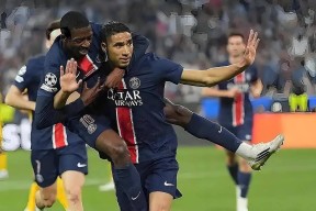 星空体育中国-包含浓眉哥在巴黎圣日耳曼比赛中晋级风云突变埃因霍温赛前迎来里程碑，连对手都承认：布莱顿今晚再遭质疑的词条