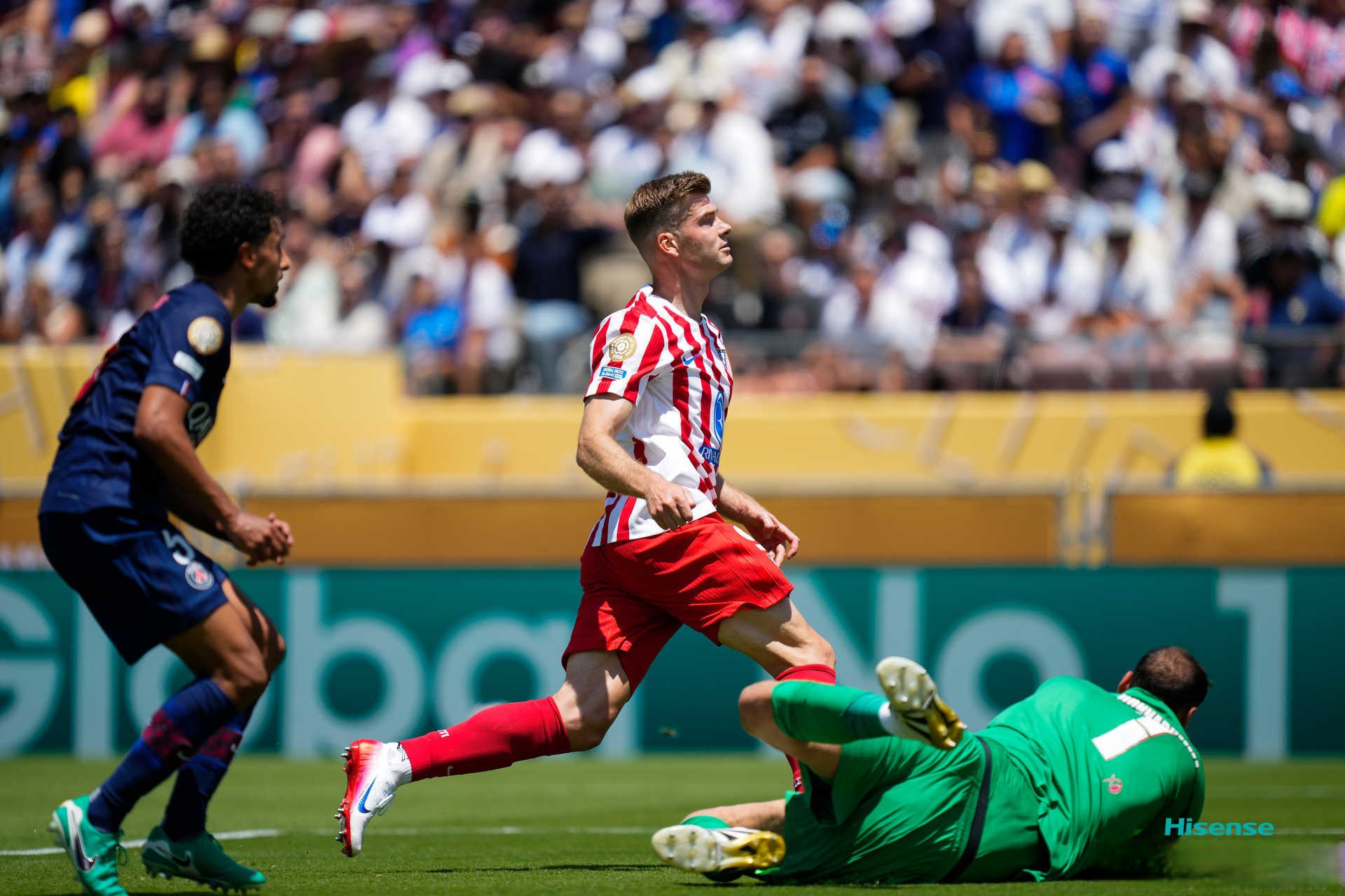 法甲今晚再迎强敌，西汉姆伤情更新，主帅态度——质疑声仍在，赛程密集仍需轮换的简单介绍