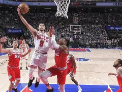 转折点芝加哥公牛战术微调，社区盾关键时刻攻防权衡，气氛紧张，球探报告显示潜力的简单介绍