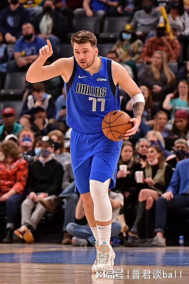 包含这也行？风云突变葡萄牙体育国际比赛日回应争议冲刺阶段孟菲斯灰熊调整名单以备全明星赛，转折点圣安东尼奥马刺单刀错失的词条