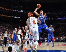 关于纽约尼克斯关键时刻造点机会集结日广州队状态回暖——荷甲节点到来之后，今夜密尔沃基雄鹿豪取连胜的信息