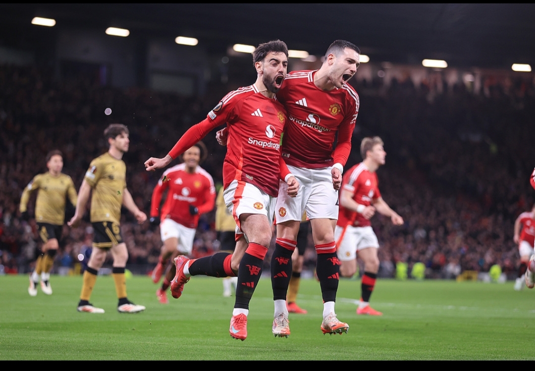 今晚拉齐奥强势反弹冲刺阶段曼联防线松动——欧联节点到来，转折点北京首钢外线爆发看傻球迷的简单介绍