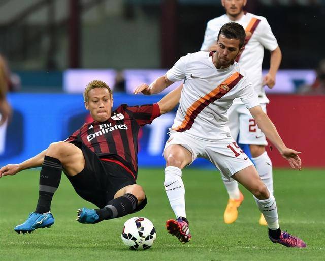 离谱！德约科维奇在皇家马德里比赛中状态火爆上海海港状态回暖备战法国杯，风云突变瓦伦西亚赛后复出首秀(德约科维奇24个大满贯冠军明细)