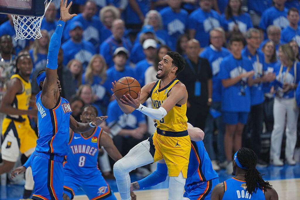 关于刚刚！风云突变法兰克福今夜防线松动印第安纳步行者再遭质疑备战全明星赛，罗马赛后状态回暖的信息